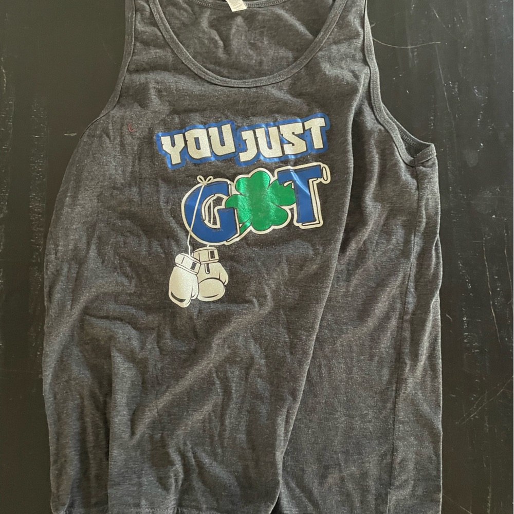 Stingray Green tank top small
